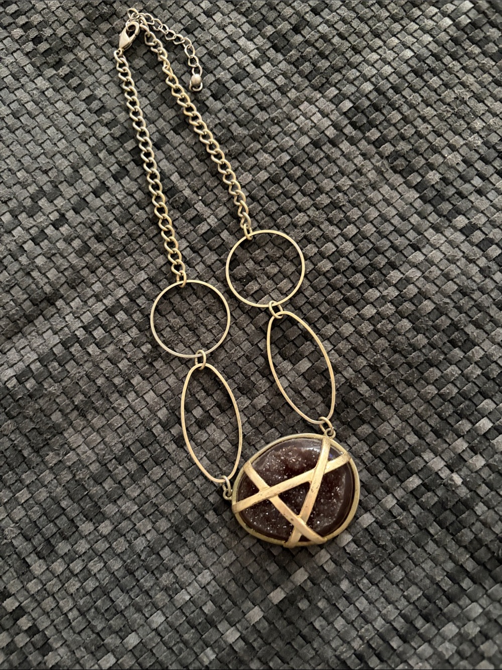 Vintage Gold-Tone Necklace with Purple Druzy Pendant
